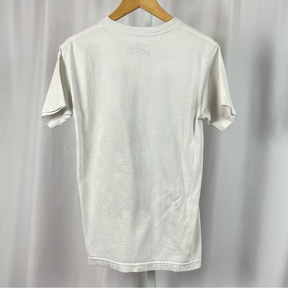 BME Click Small Shark Grunge Graphic Tee Shirt Bike Car Skate - Picture 2 of 6